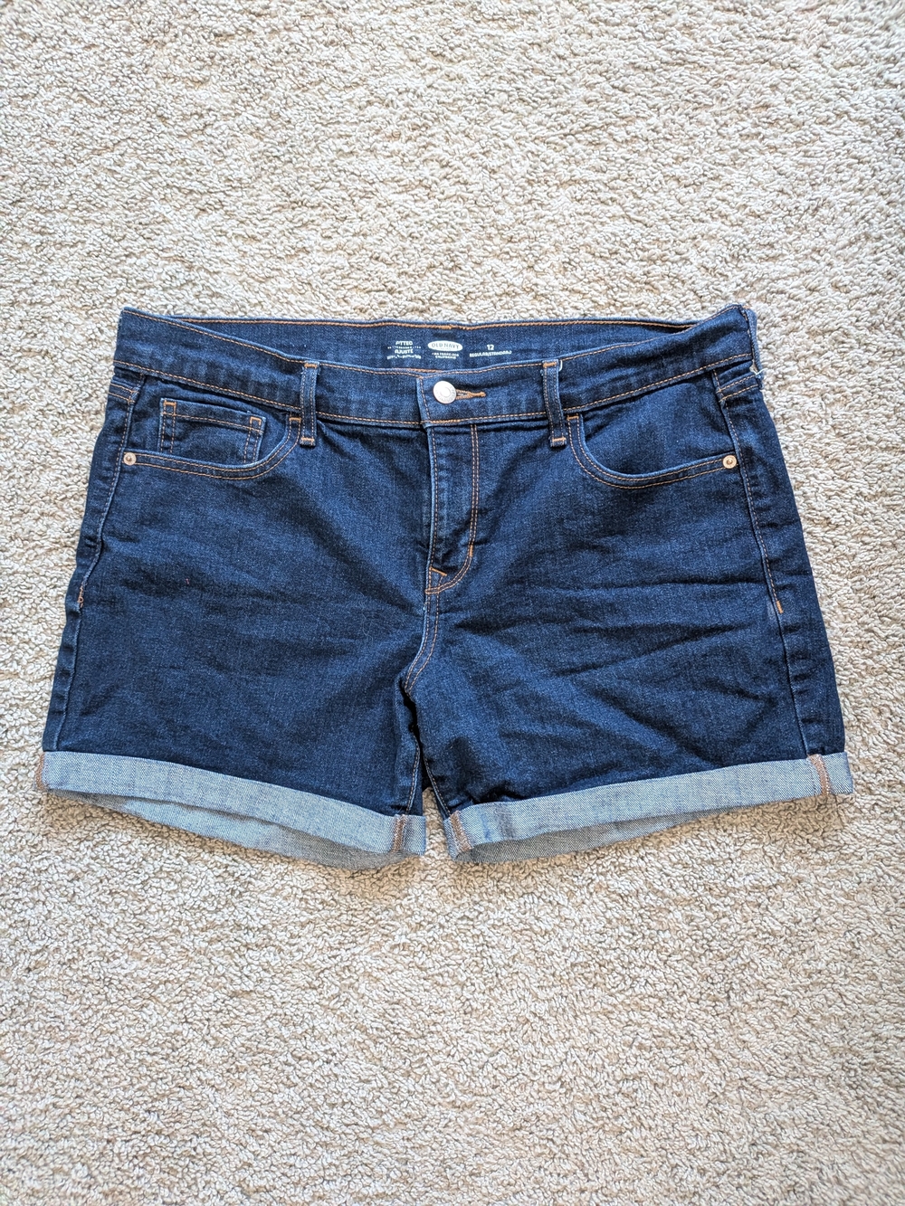 🌺 Old Navy Dark Wash Stretch Shorts Size 12 - 5" Inseam